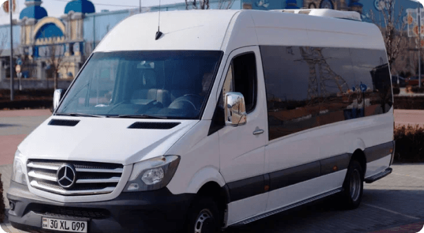 По прилете мы встретим вас из аэропорта, поможем заселиться в апартаменты.