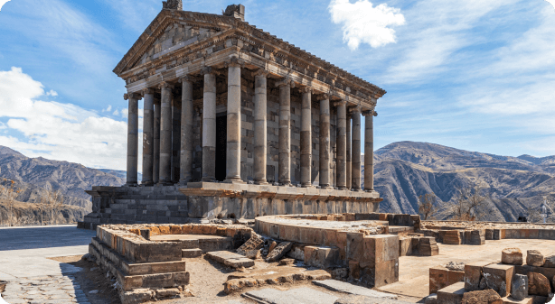 Гарни - античный храм, построенный в I веке н.э.